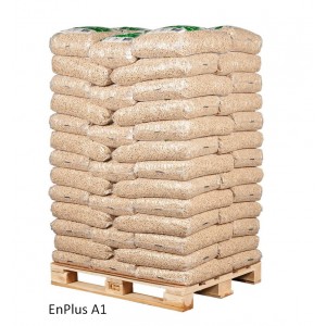 Medžio granulės Sertifikuotos EnPlus A1 (6mm), paletė (65vnt x 15kg) - 975kg 