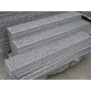 Priešpakopis granito Pearl poliruotas 135x16x1,5cm, vnt