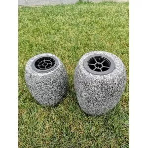 Granito vaza, pilkai marga, 18x25cm ir 22x30cm  (Kaune, Šilainiai) - 068
