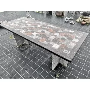 Stalas iš skirtingų pasaulio kraštų akmens, 90x216cm (Vilniuje, Bukiškis) - 082