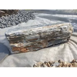 Monolitas Anatolia black, vnt (Vilniuje, Bukiškis)