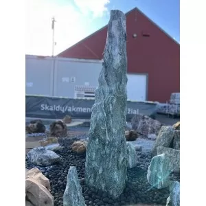 Monolitas Green kvarcito, vnt (Šiauliuose)